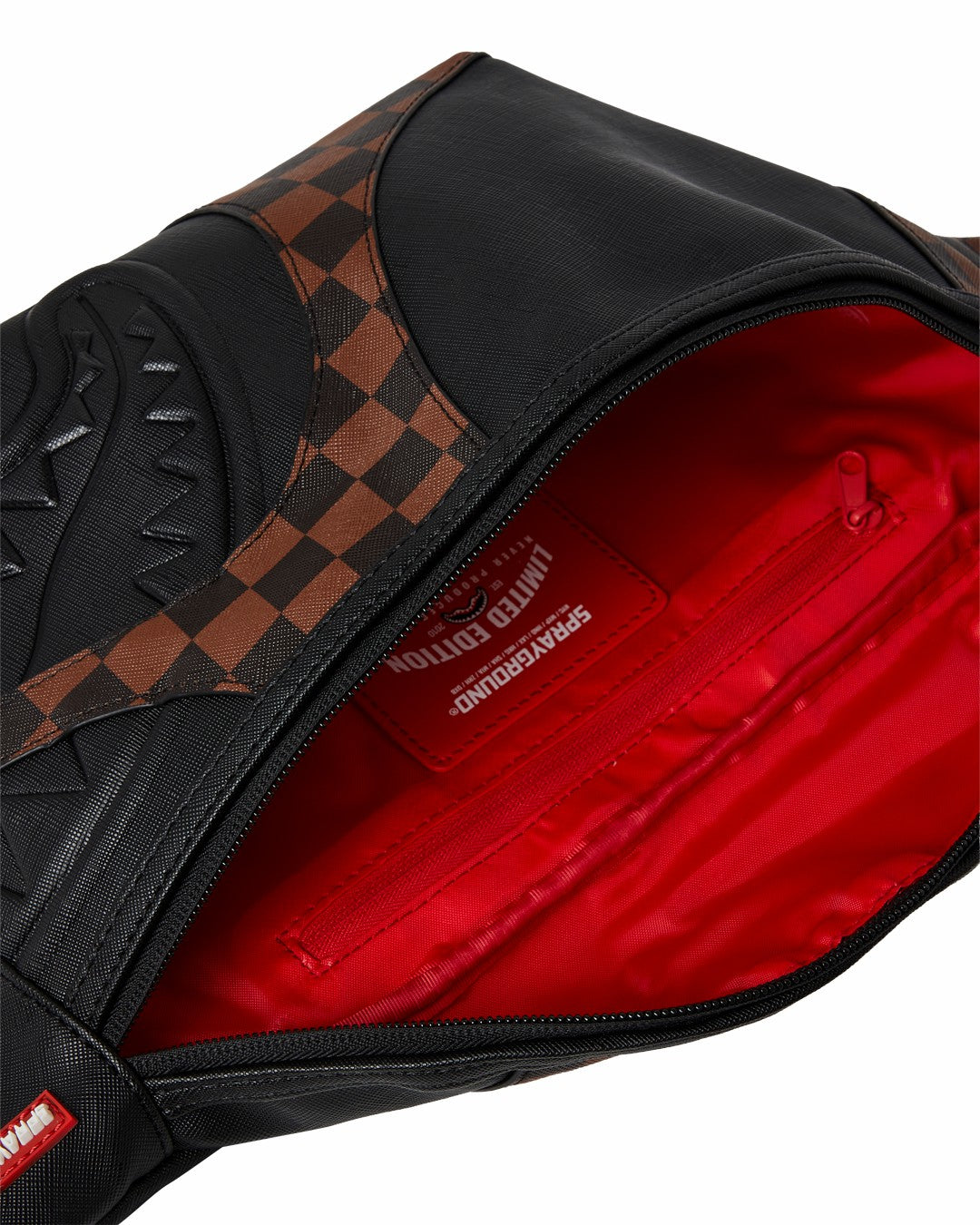 JETSTREAM SHADOW SAVVY CROSSBODY