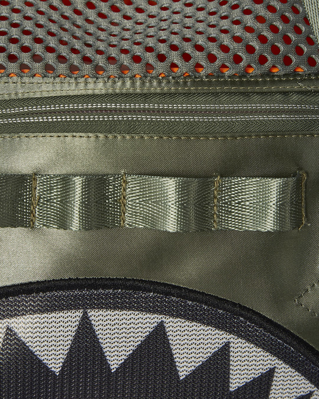 SPECIAL OPS ALPHA SHARK PET CARRIER