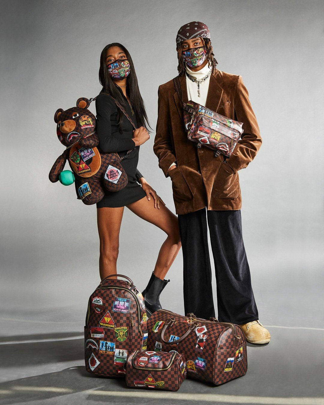 GLOBAL MOGUL FACE MASK