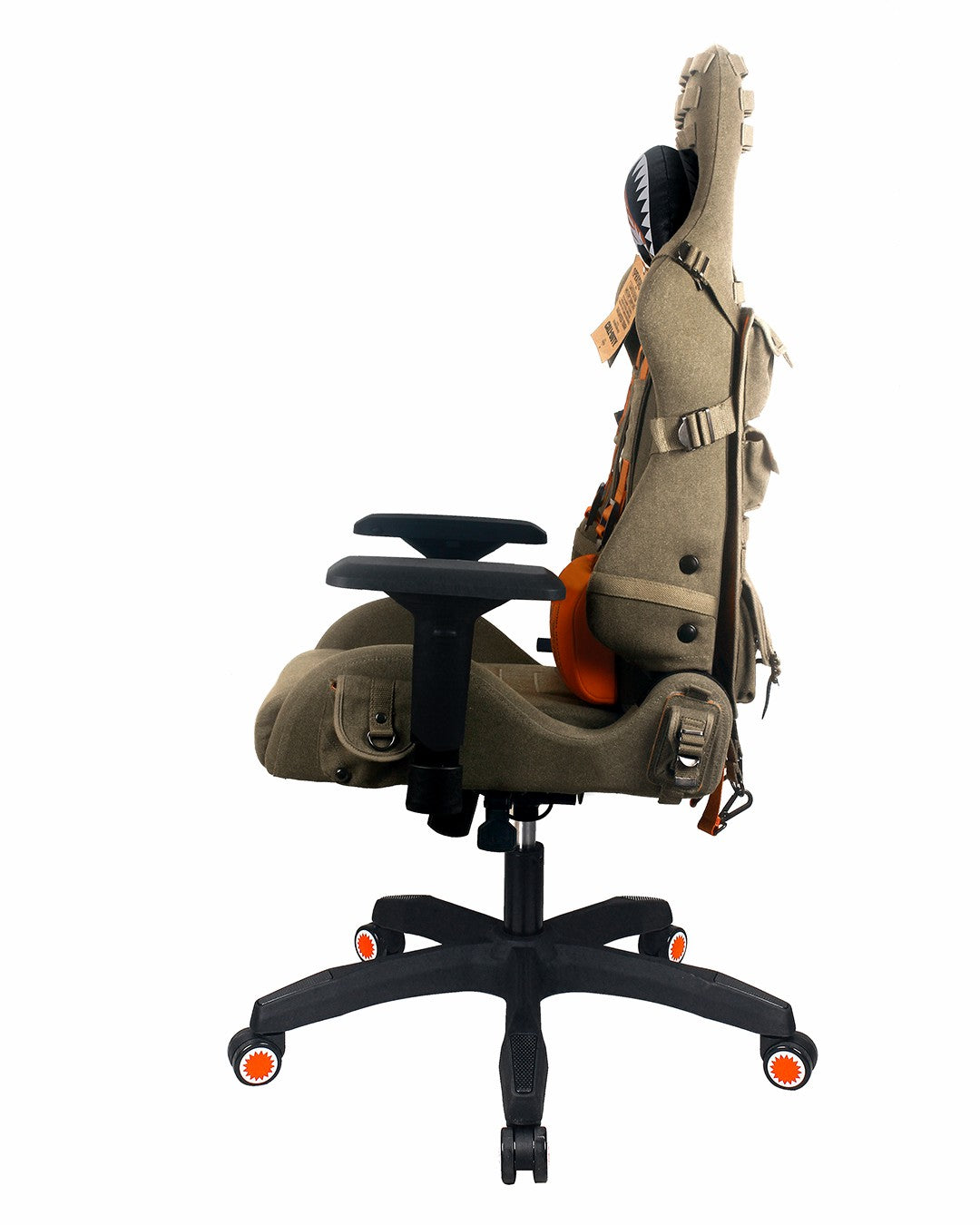 CALL OF DUTY READY FOR ACTION GAMING CHAIR