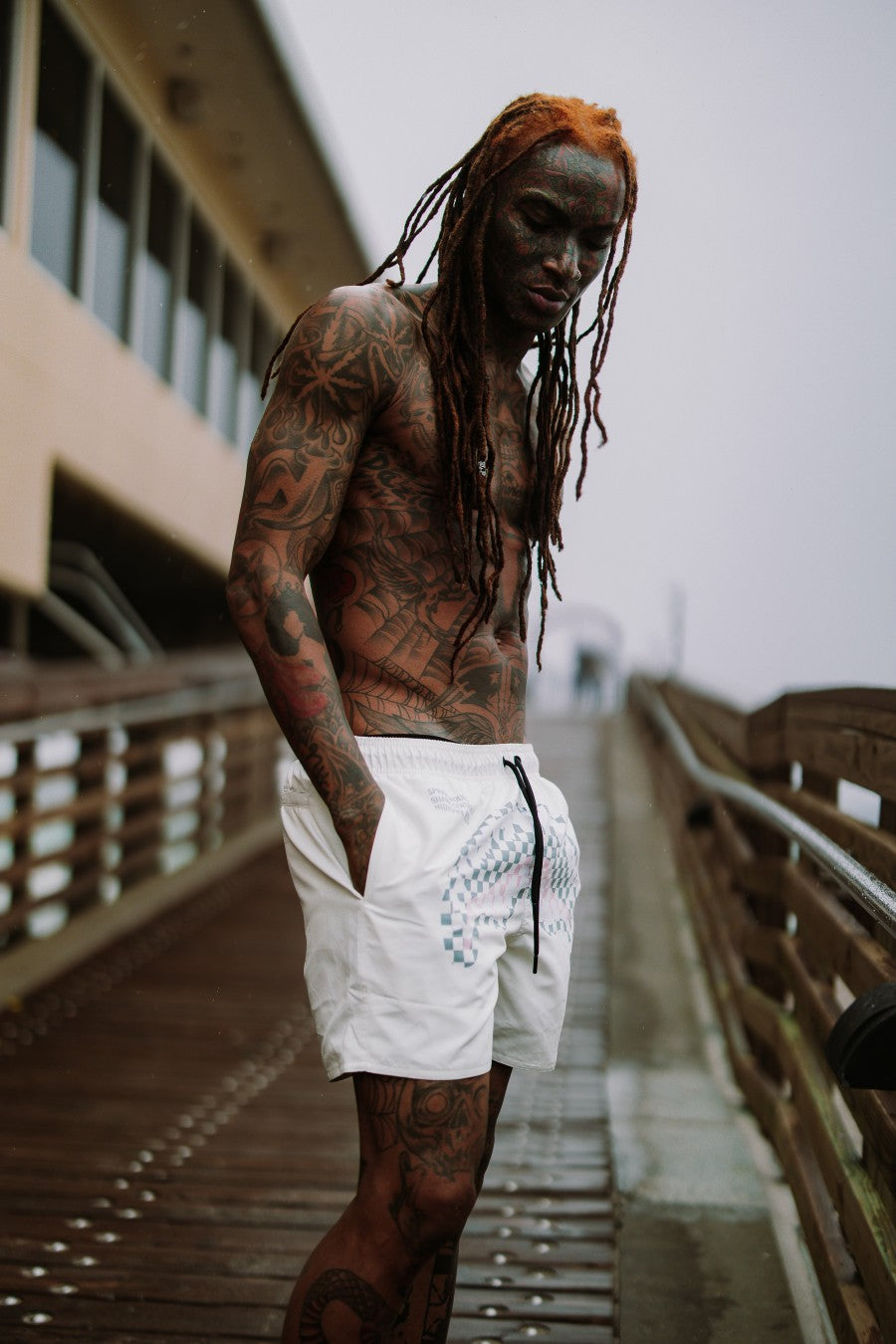 SHARK CENTRAL DYNAMIC SWIM SHORTS