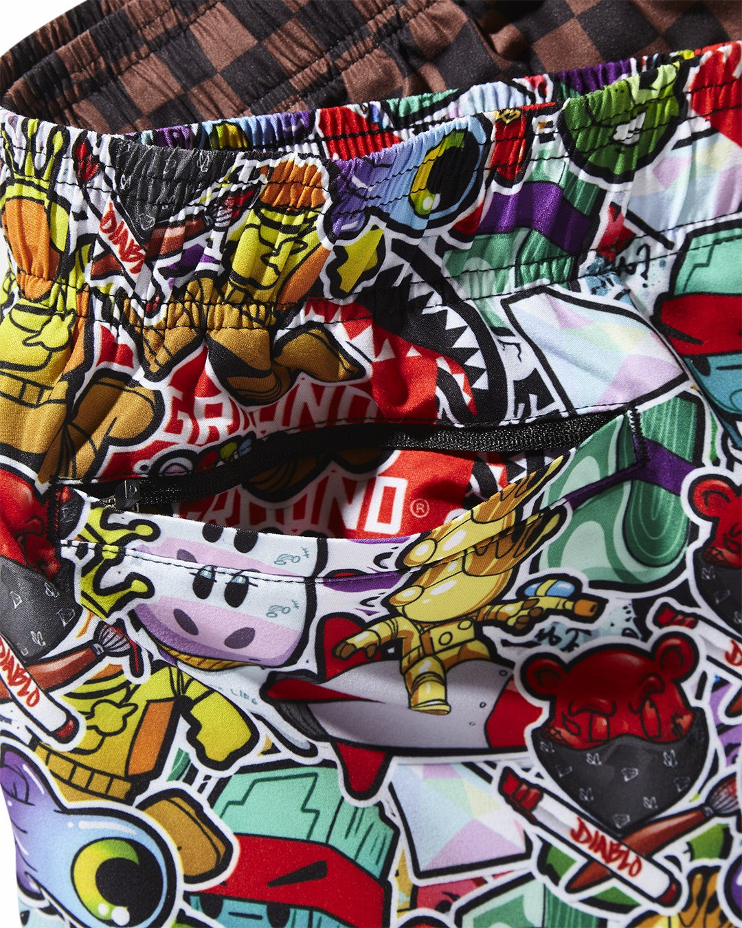 STICKER CREW SWIM SHORTS