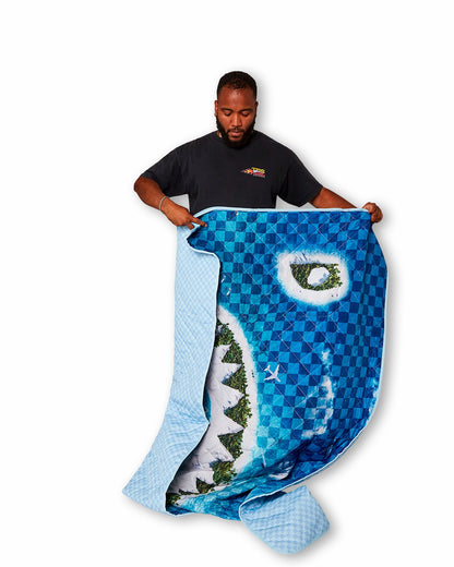 SHARK ISLAND PACKABLE BEACH MAT BLANKET WATER RESISTANT CONVERTIBLE TO
