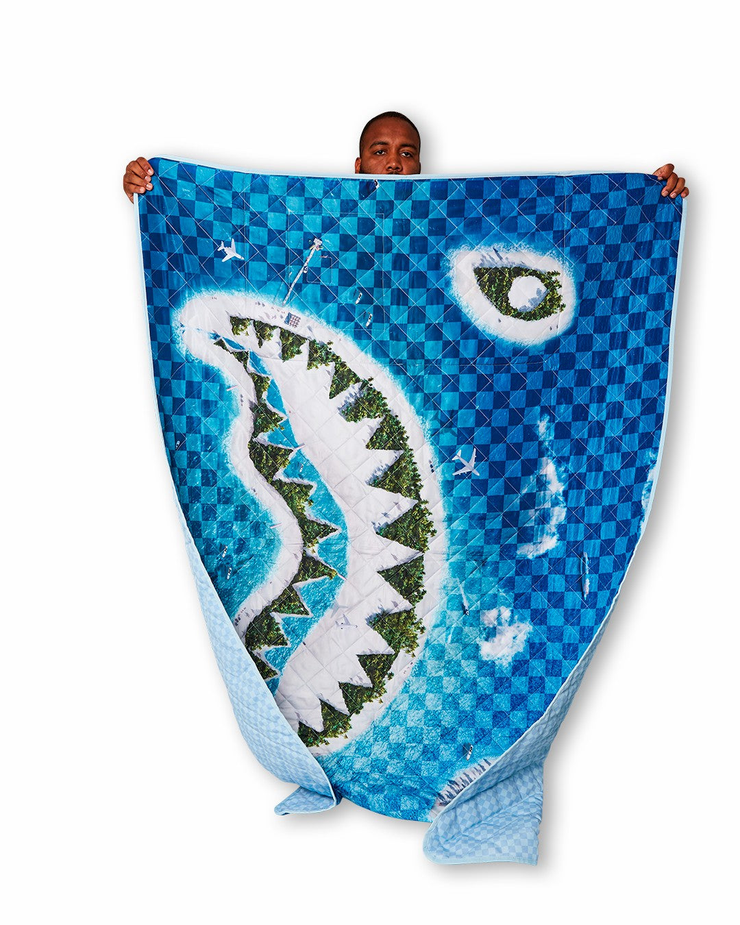 SHARK ISLAND PACKABLE BEACH MAT BLANKET WATER RESISTANT CONVERTIBLE TO