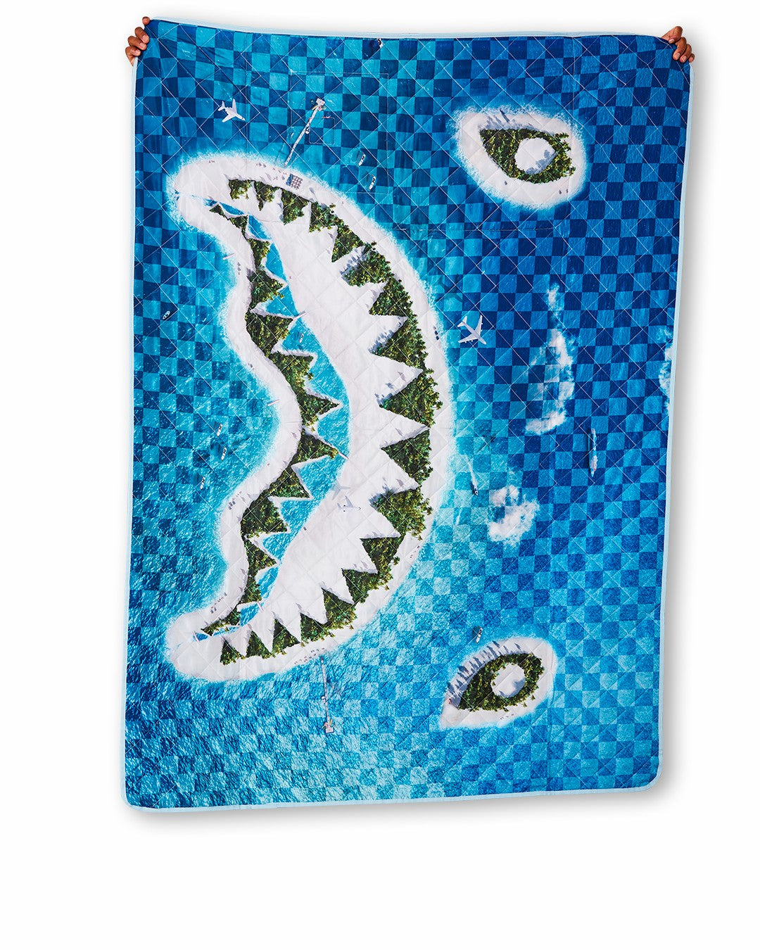 SHARK ISLAND PACKABLE BEACH MAT BLANKET WATER RESISTANT CONVERTIBLE TO