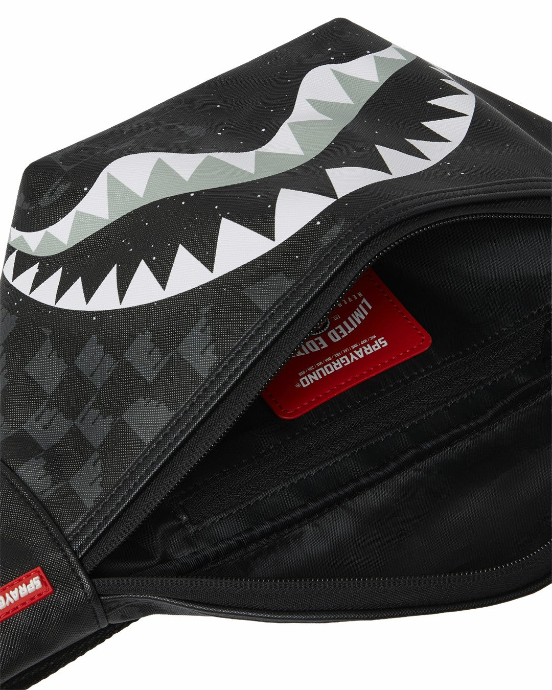 DEEPSPACE SIDE DRIP SAVVY CROSSBODY