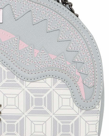 A.I.8 AFRICAN INTELLIGENCE BOOKED & BUSY SHARK HANDBAG