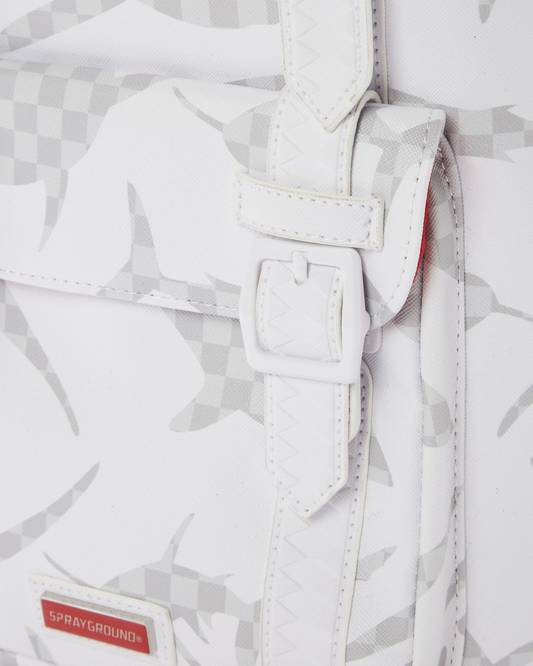 SHARK CHECK (WHITE) HILLS BACKPACK