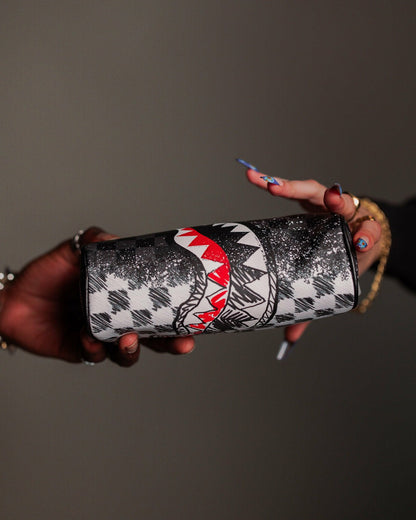 SCRIBBLE DRIBBLE CHECK POUCH