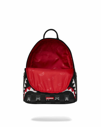 SHARK MOB HIDEOUT SAVAGE BACKPACK