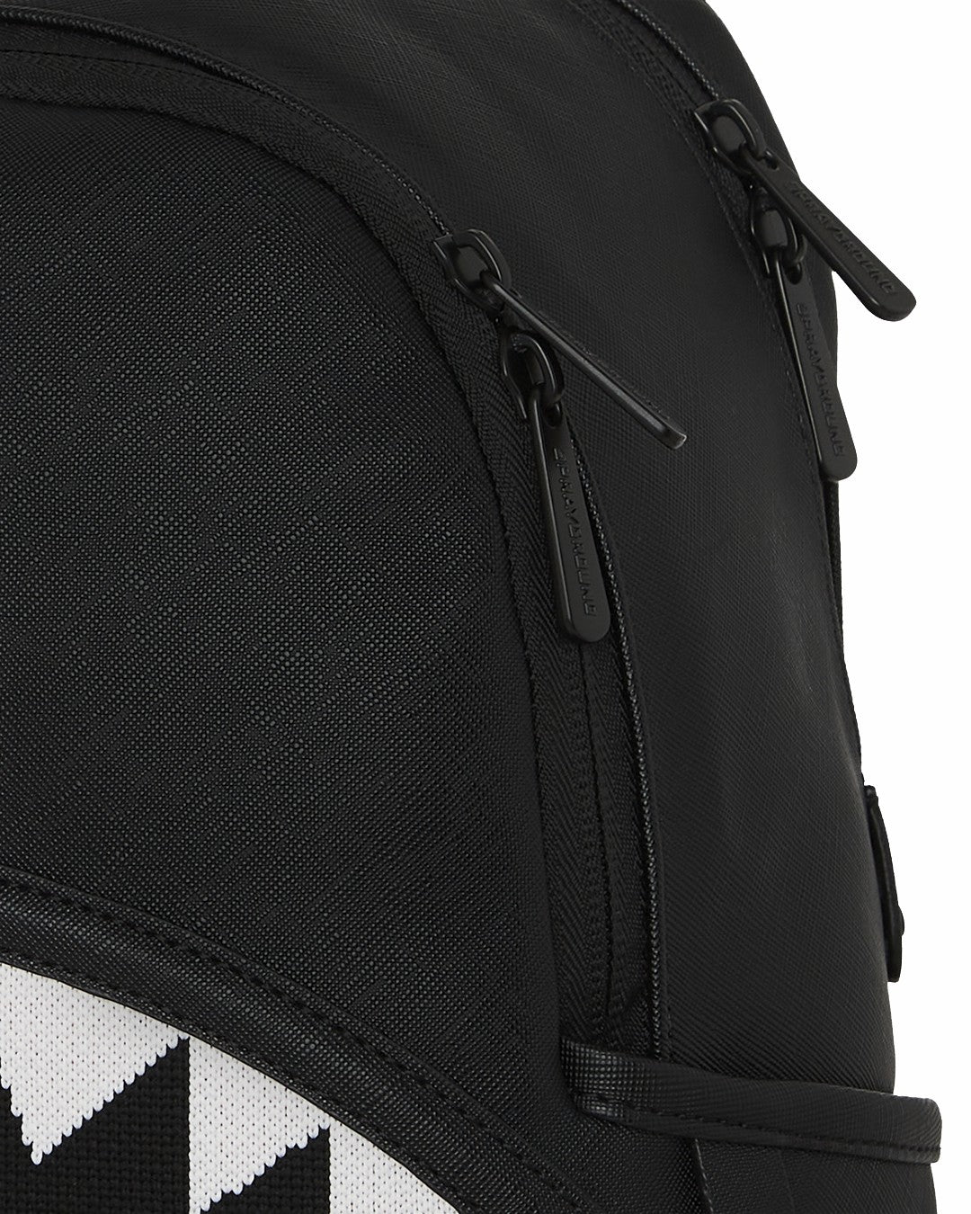 KNIT COMMANDER SAVAGE BACKPACK