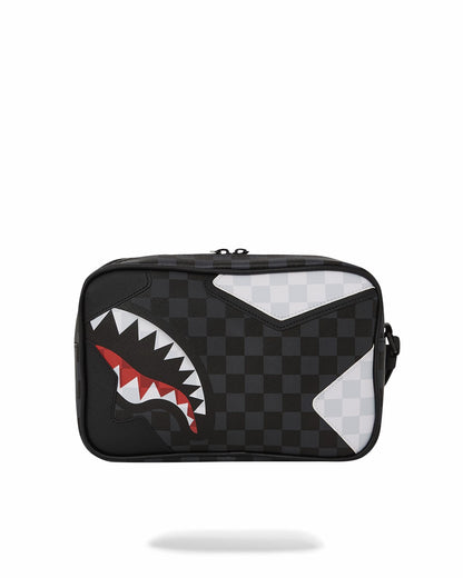 TRIPLE DECKER HEIR TO THE THRONE TOILETRY BAG