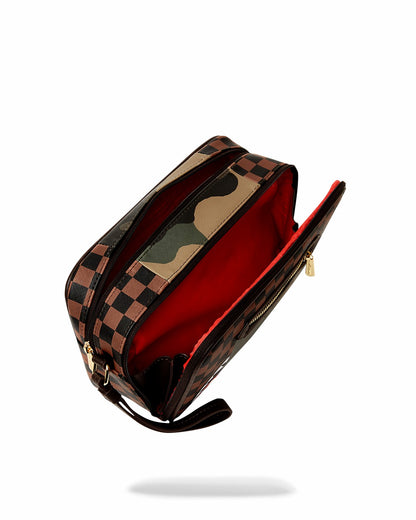 EXTERIOR GOLD ZIP POCKET SHARKS IN PARIS TOILETRY BRICKSIDE BAG