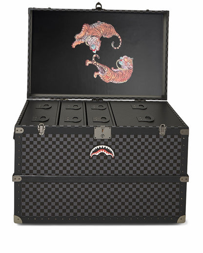 VANQUISH II WARDROBE TRUNK
