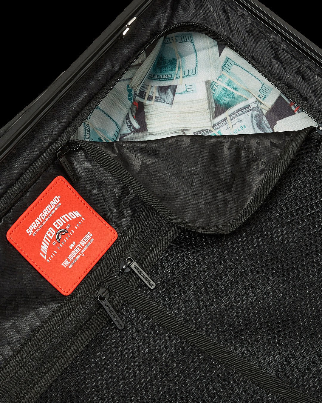 GOLD FANG FULL-SIZE LUGGAGE
