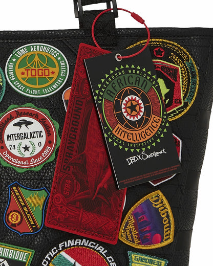 A.I. THE 54 (PATCHES OF AFRICA) CARGO TOTE