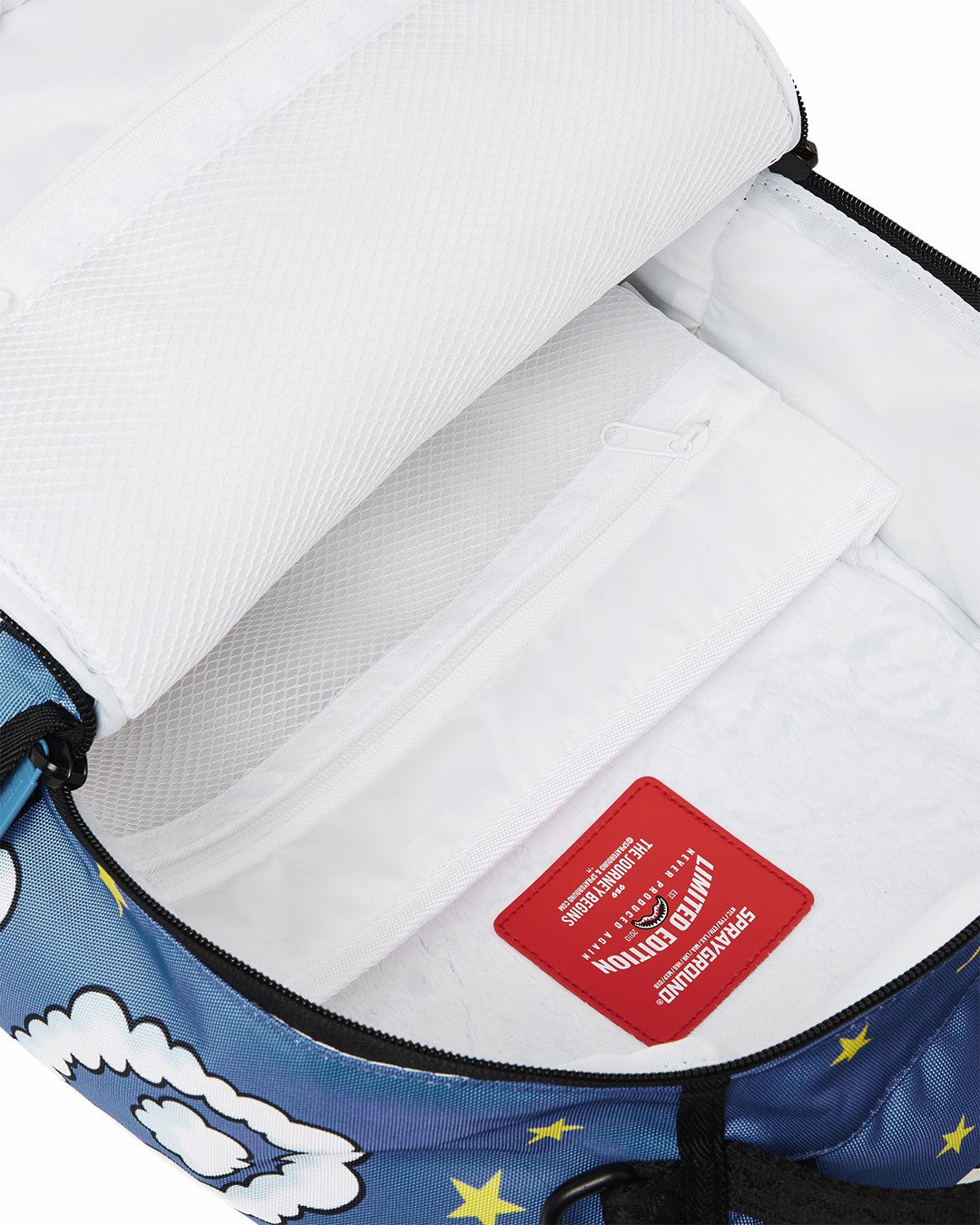 CASPER CLOUDS SHARK DLXSR BACKPACK