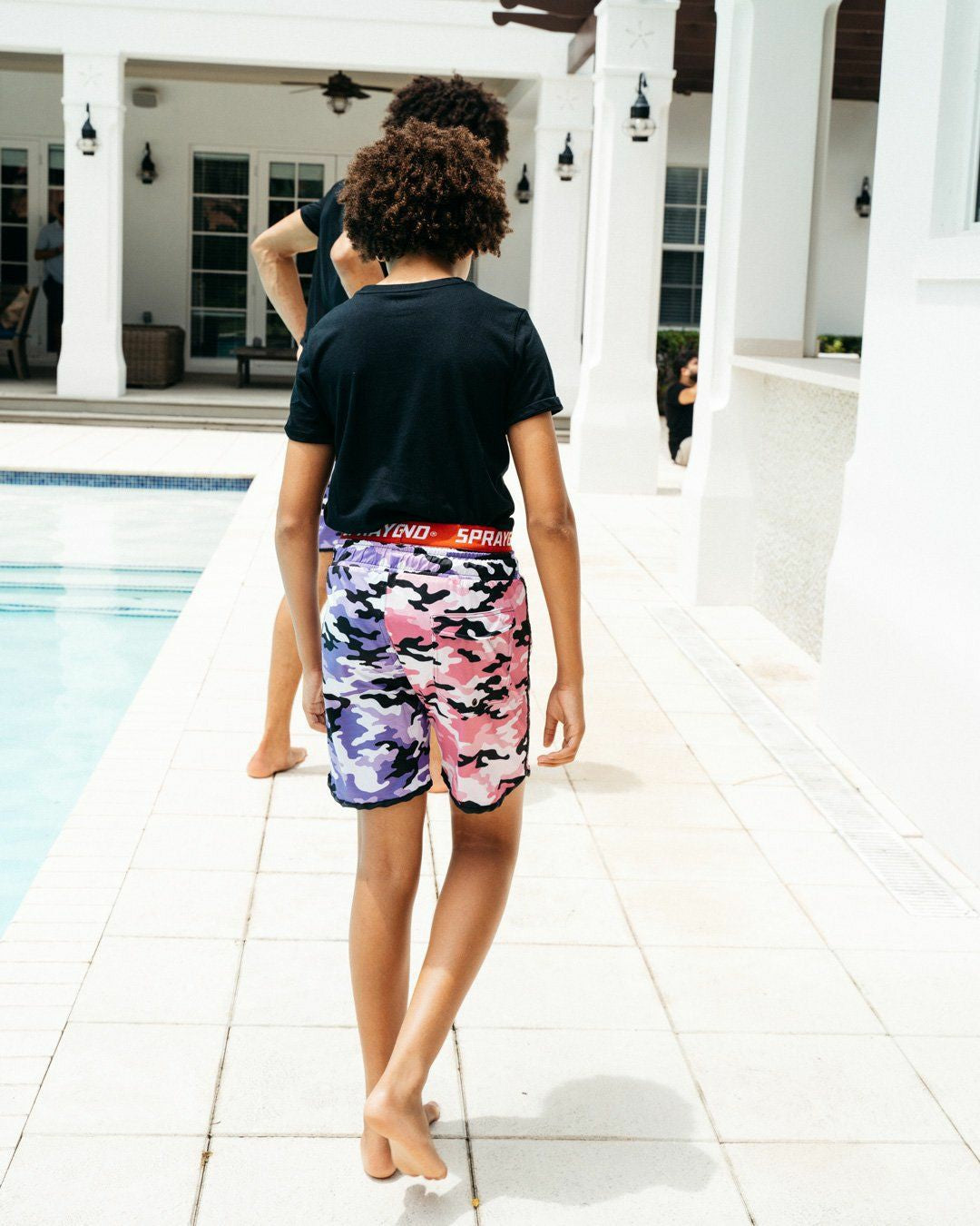 KIDS SPLIT CAMO SWIM TRUNKS