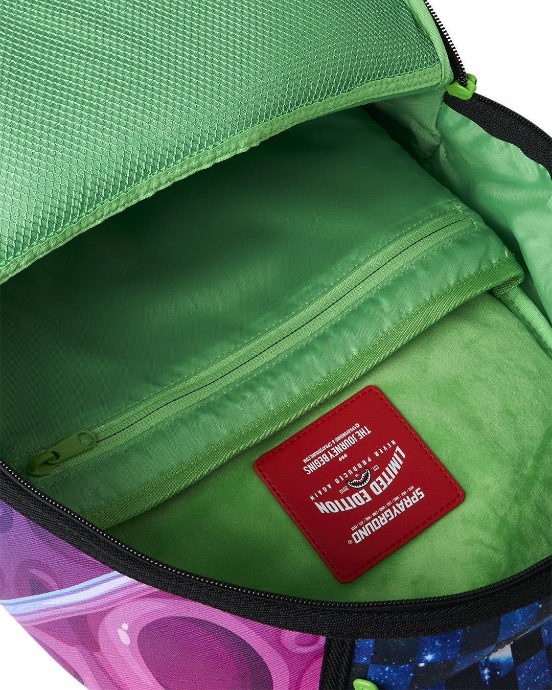 RICK AND MORTY PORTAL JUMPING BACKPACK