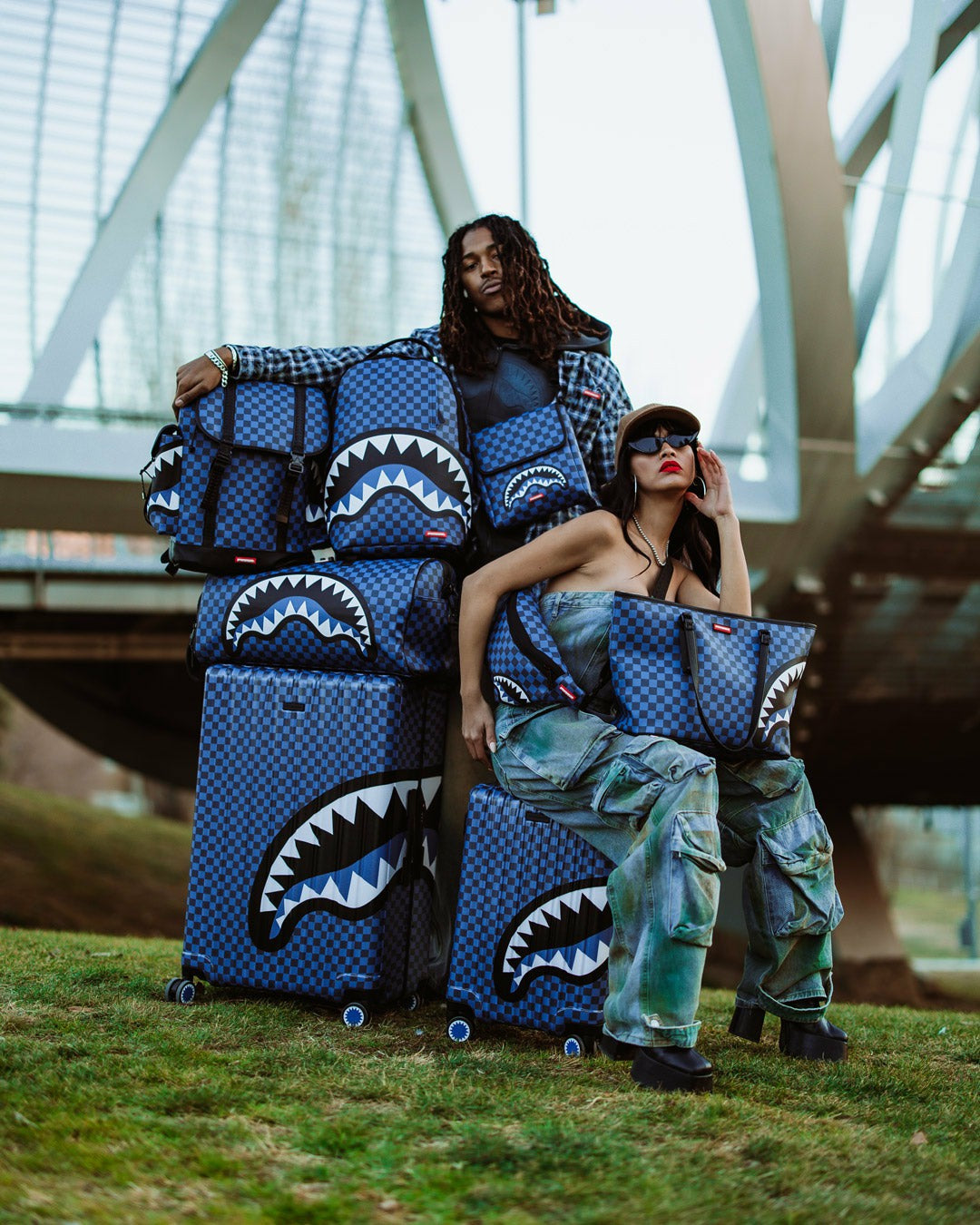 MIDNIGHT MAGIC SHARKS IN PARIS DUFFLE