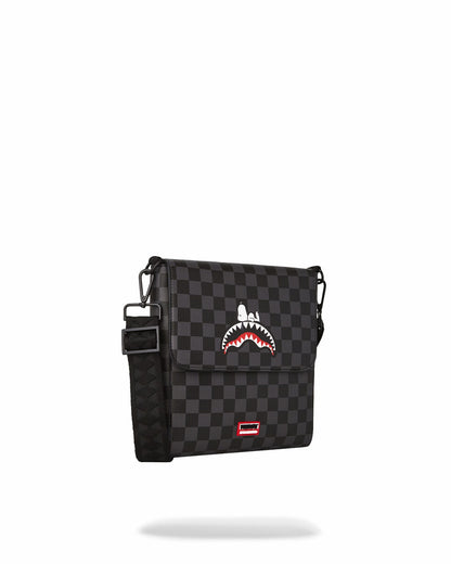 SNOOPY DAY OFF MESSENGER SLING BAG