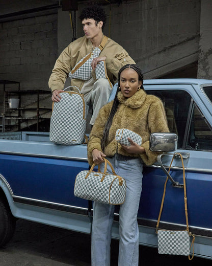 THE PRIVATE JET SHARK CLUB - HIGH ALTITUDE BACKPACK