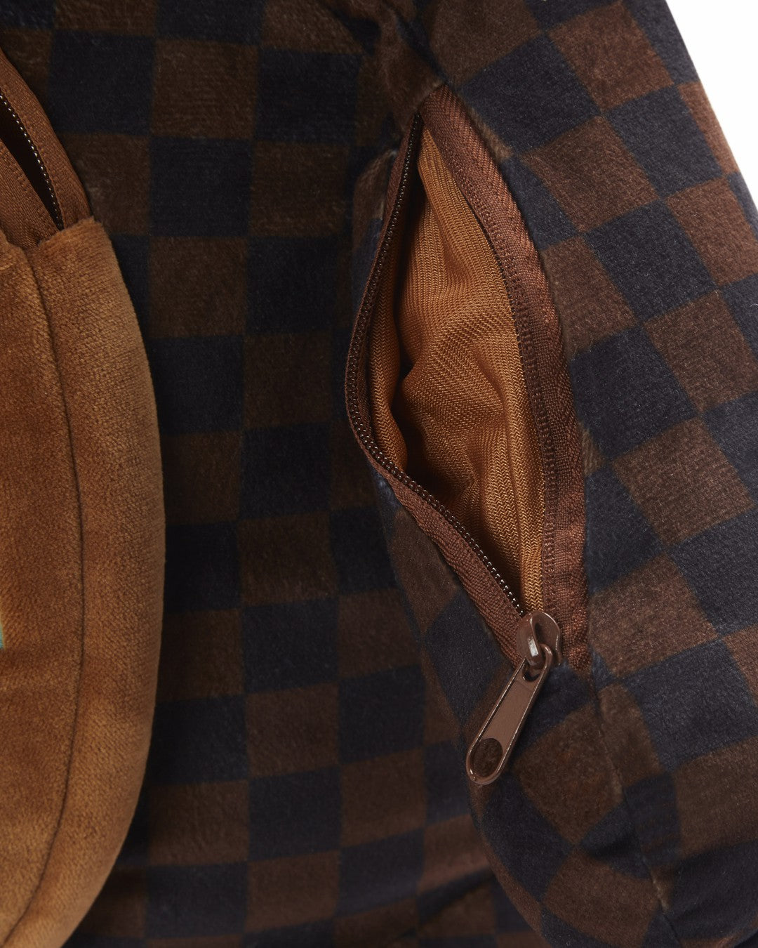 GLOBAL MOGUL MONEYBEAR TEDDYBEAR BACKPACK