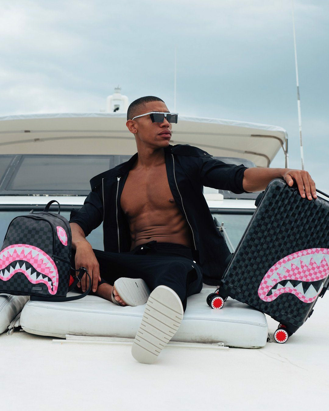 SHARKS IN CANDY CARRY-ON LUGGAGE
