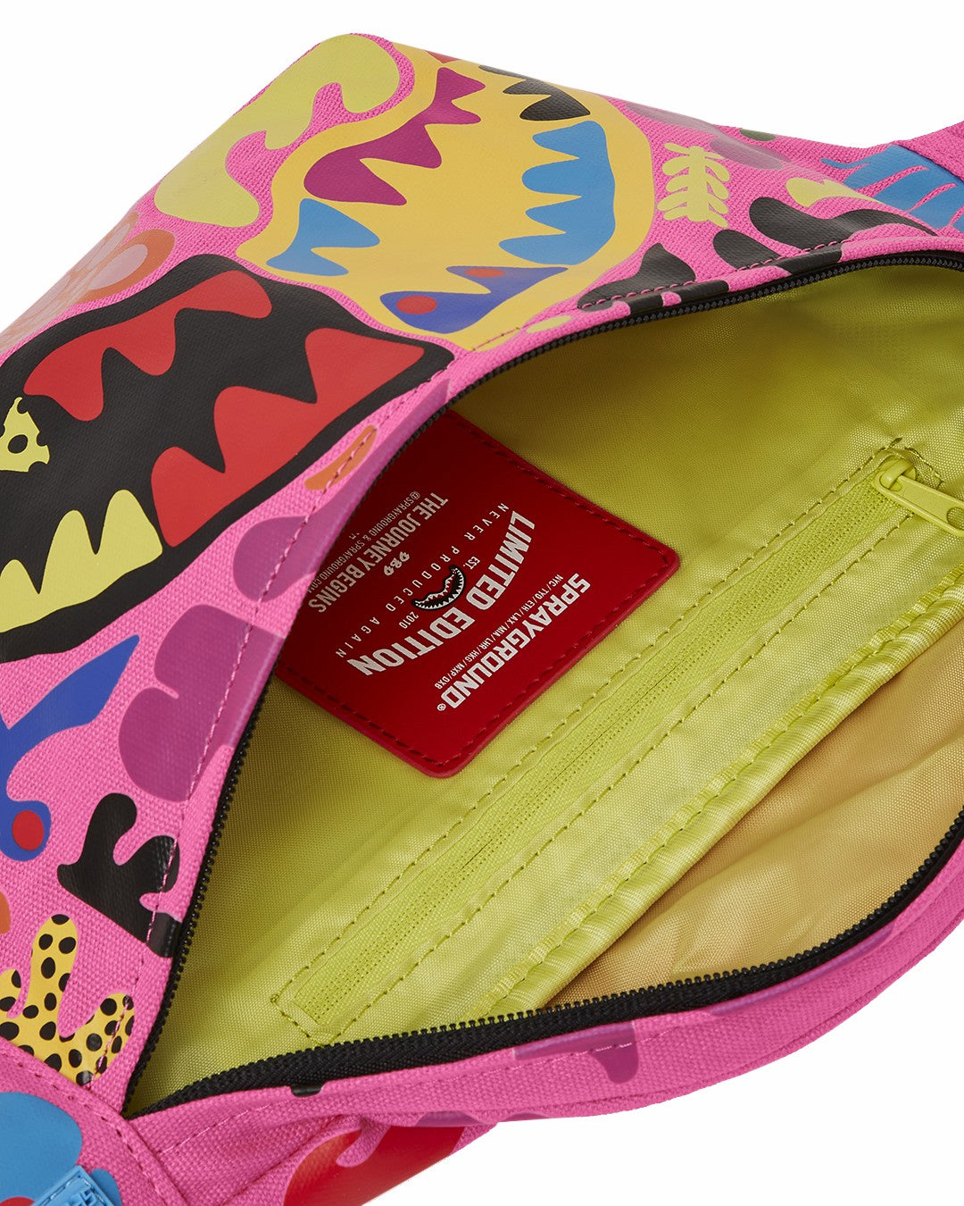PSYCHEDELIC VOYAGE SAVVY CROSSBODY