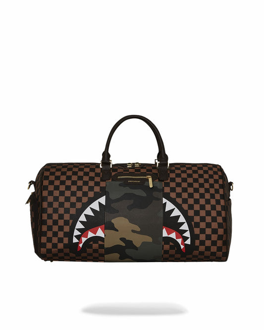 EXTERIOR GOLD ZIP POCKET SHARKS IN PARIS DUFFLE