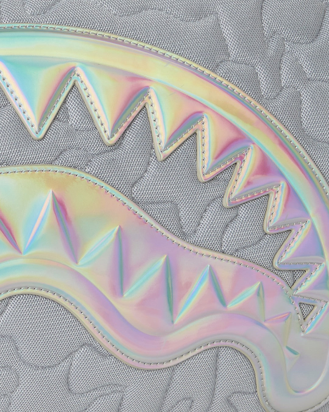MIRASHAKU IRIDESCENT QUILT DUFFLE