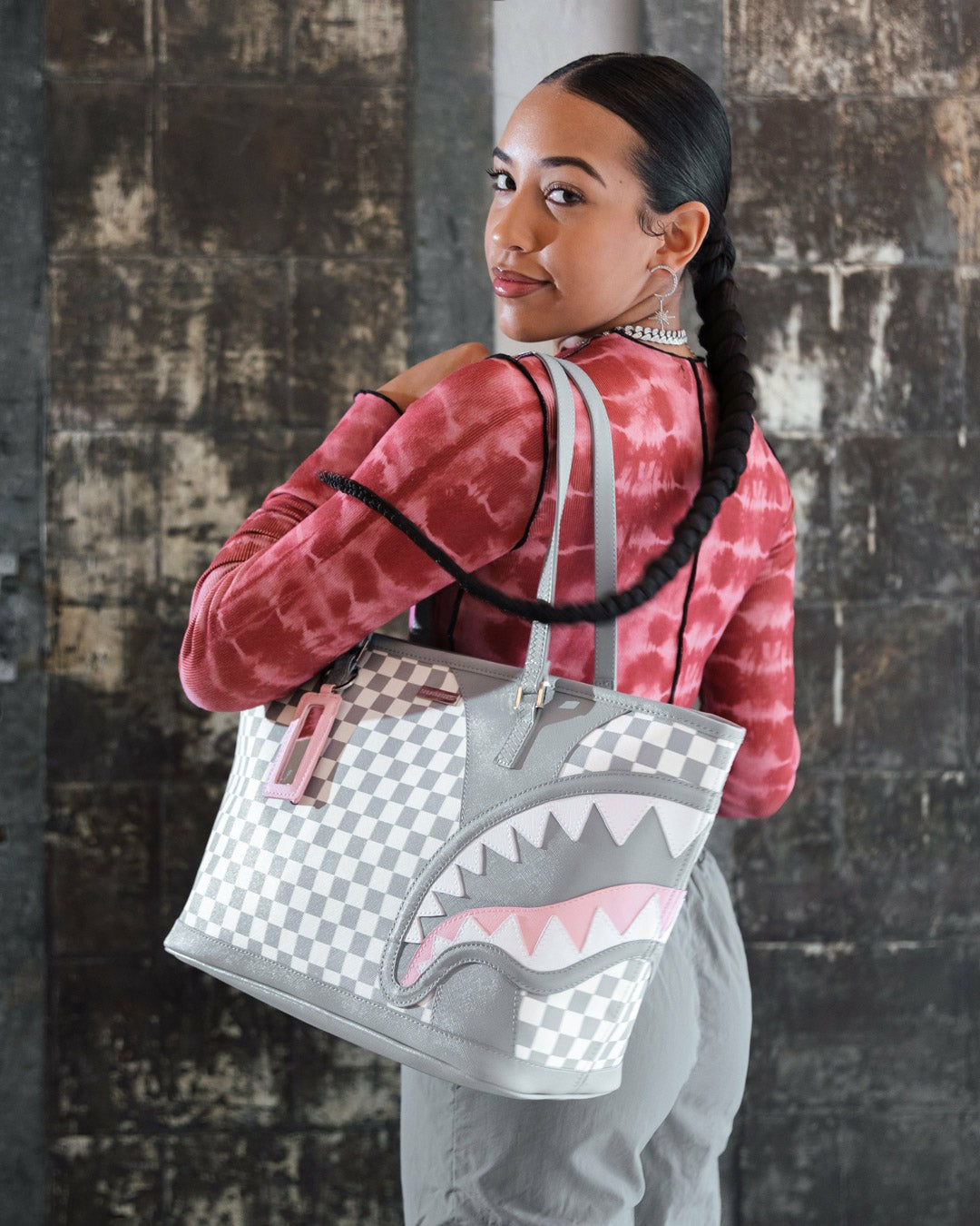 AIR TO THE THRONE JETSET TOTE