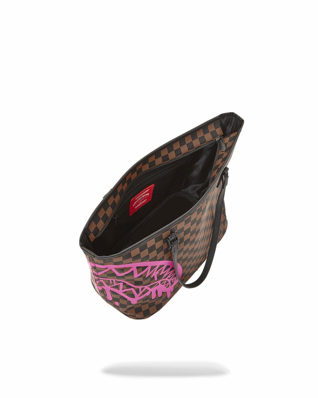 THE ARTISTS TOUCH TOTE