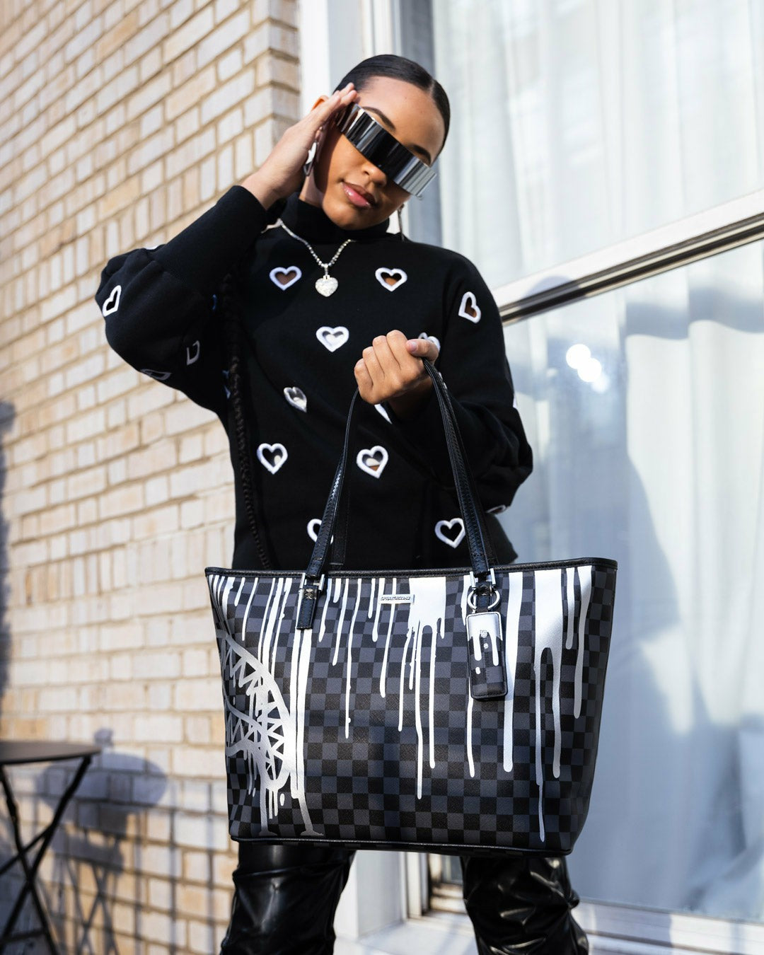 CHATEAU GHOST TOTE