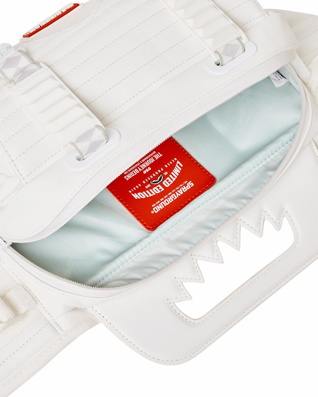 FUTURE TRAVELER CARGO CROSSBODY