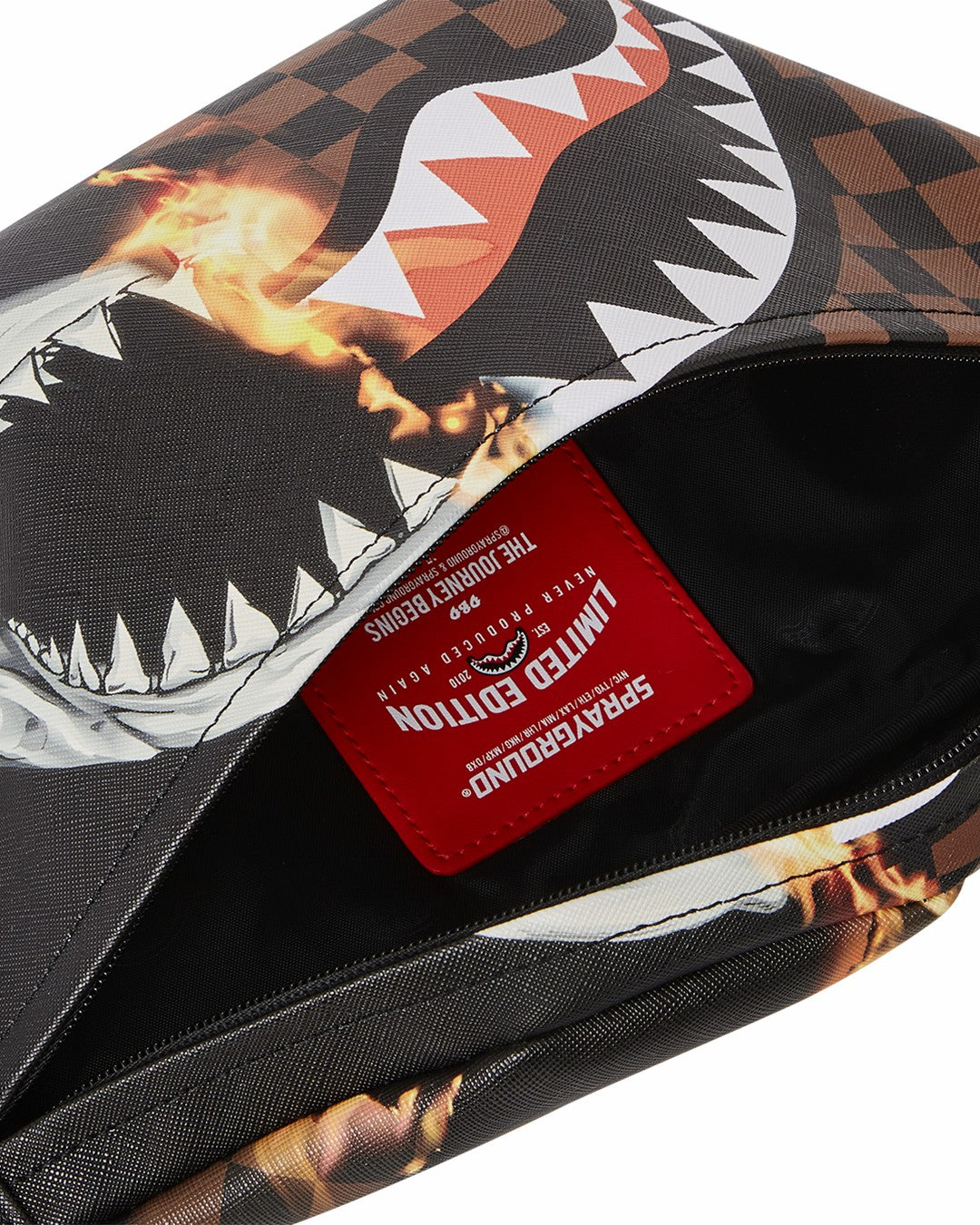 SHARKS IN PARIS UNSTOPPABLE SAVVY CROSSBODY