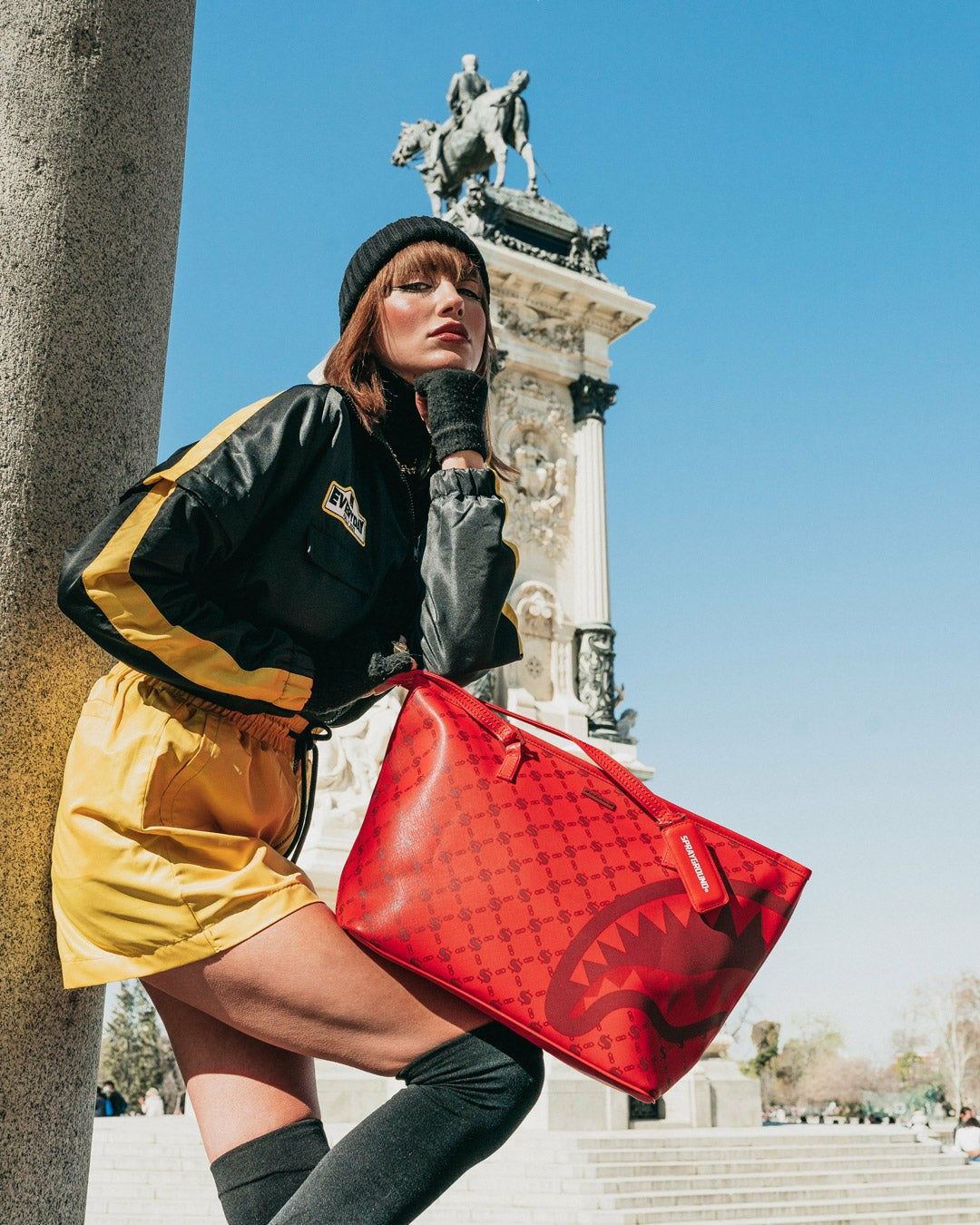 MONEY PATTERN BRICK TOTE