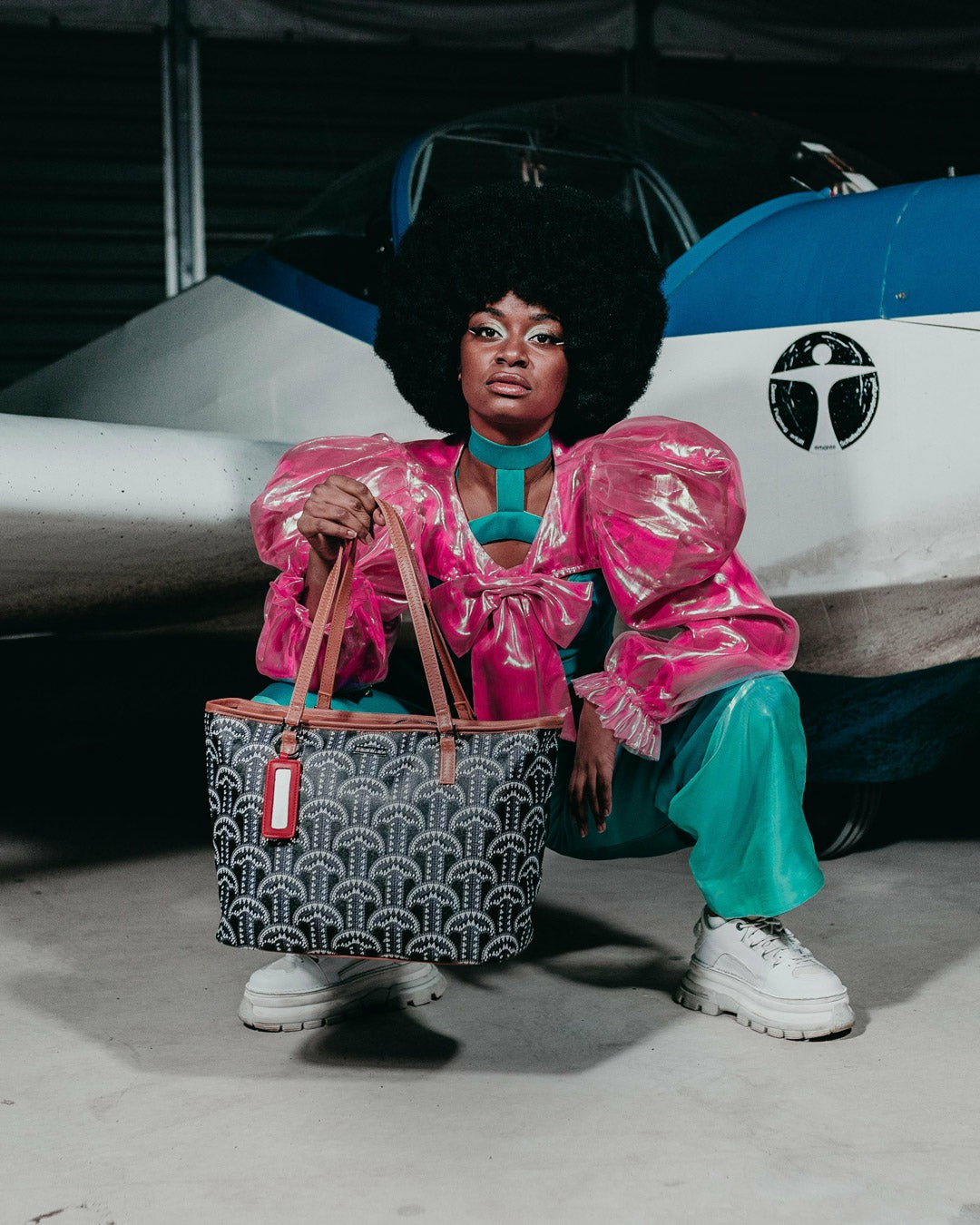 ILLUCHAINS TOTE