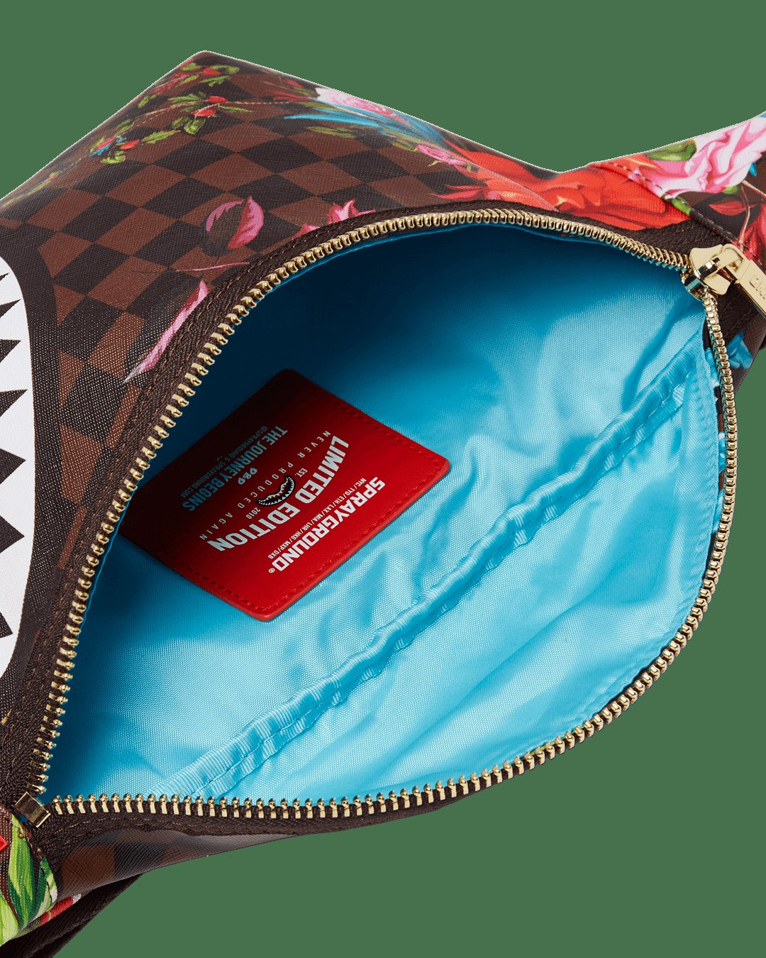 GARDEN OF SHARKS SAVVY CROSSBODY