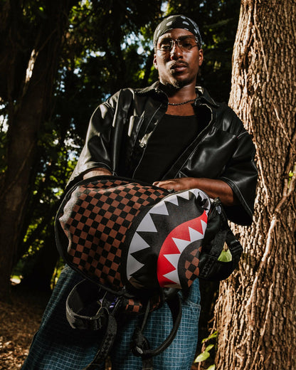 NOOO WAY!!! A REVERSIBLE BACKPACK - PURPLE VELOUR TO OG SHARKS IN PARI