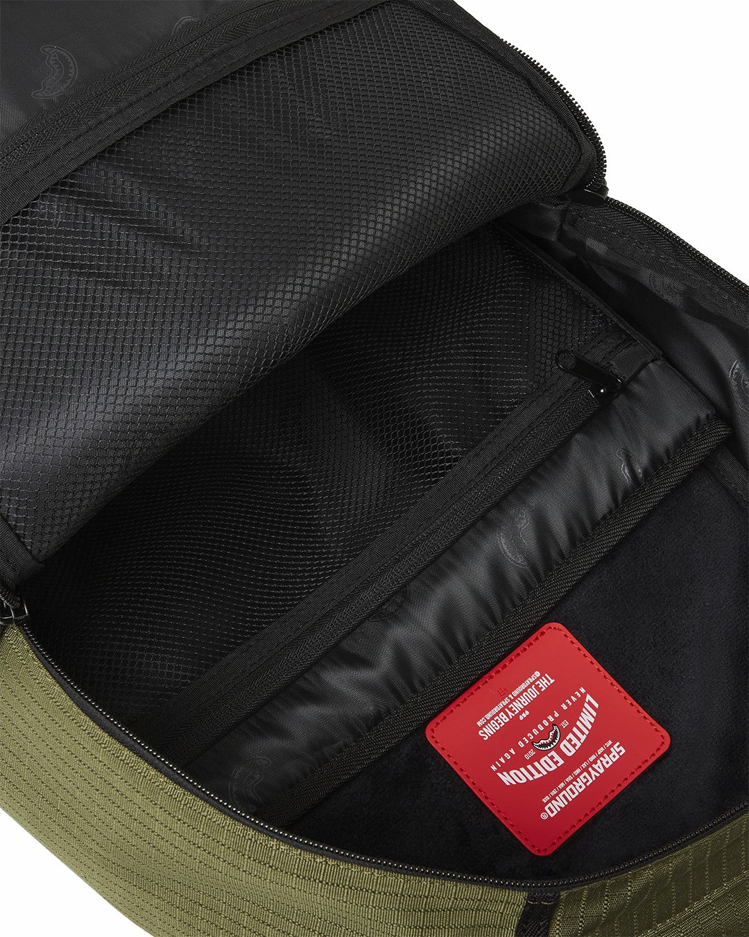 SHARK CENTRAL AIRBORNE BACKPACK