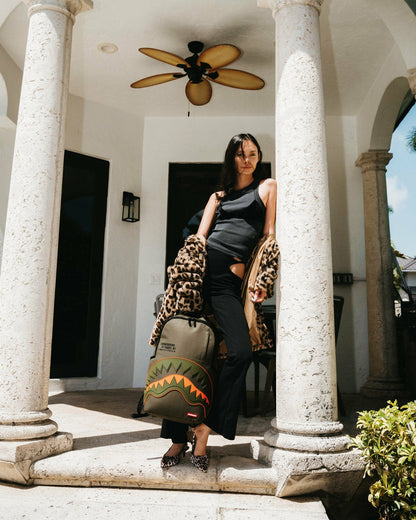 SHARK CENTRAL AIRBORNE BACKPACK