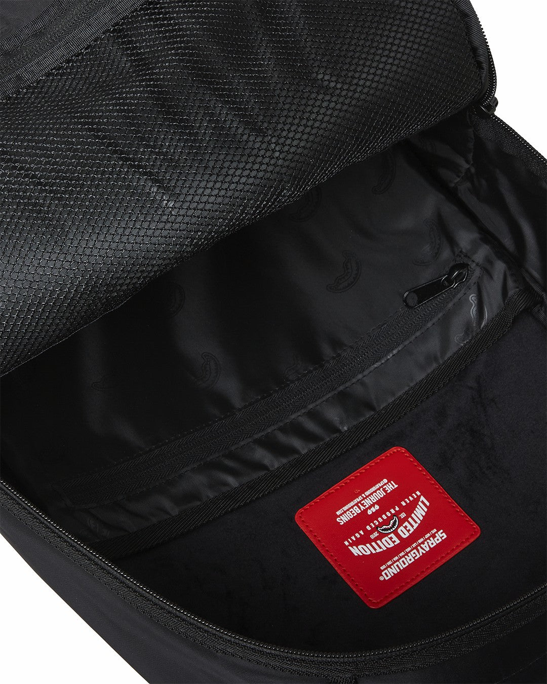 SHARK CENTRAL PULSE 2.0 BACKPACK