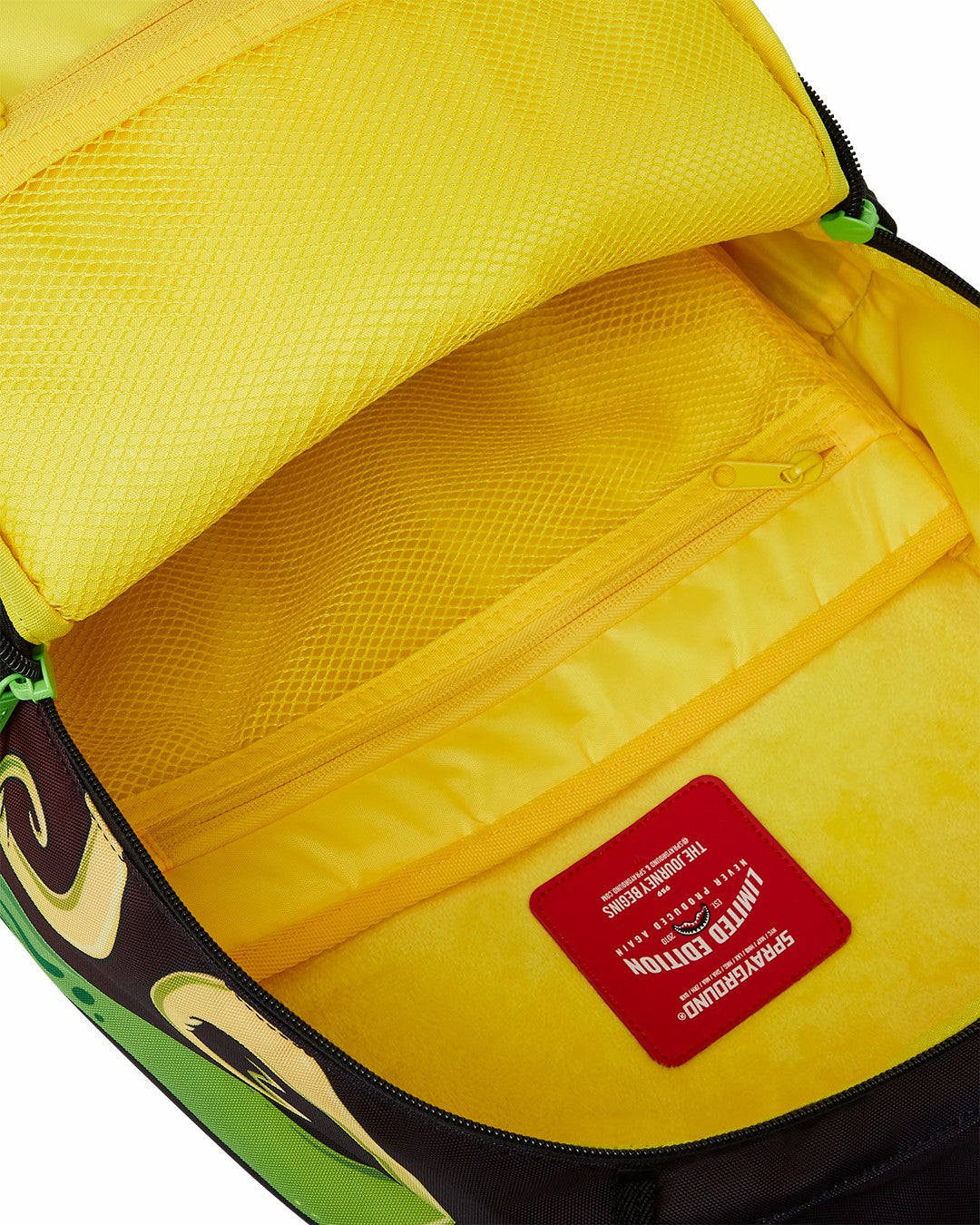 RICK AND MORTY INTERDIMENSIONAL DLXR BACKPACK