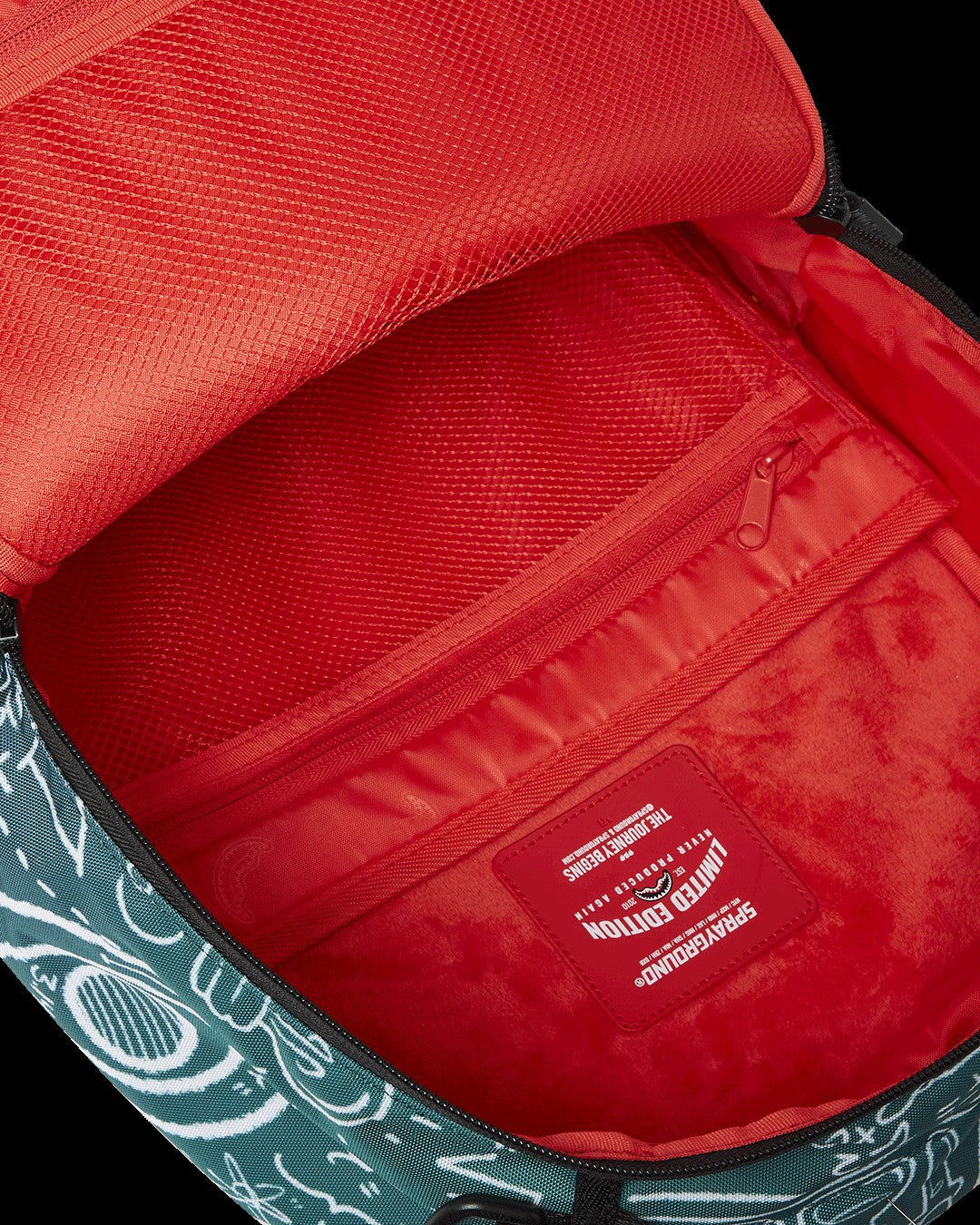 PINKY AND THE BRAIN TAKIN OVER THE WORLD DLXR BACKPACK