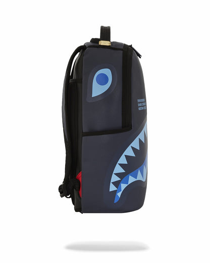 SHARK CENTRAL LATE ARRIVAL DLXSV BACKPACK