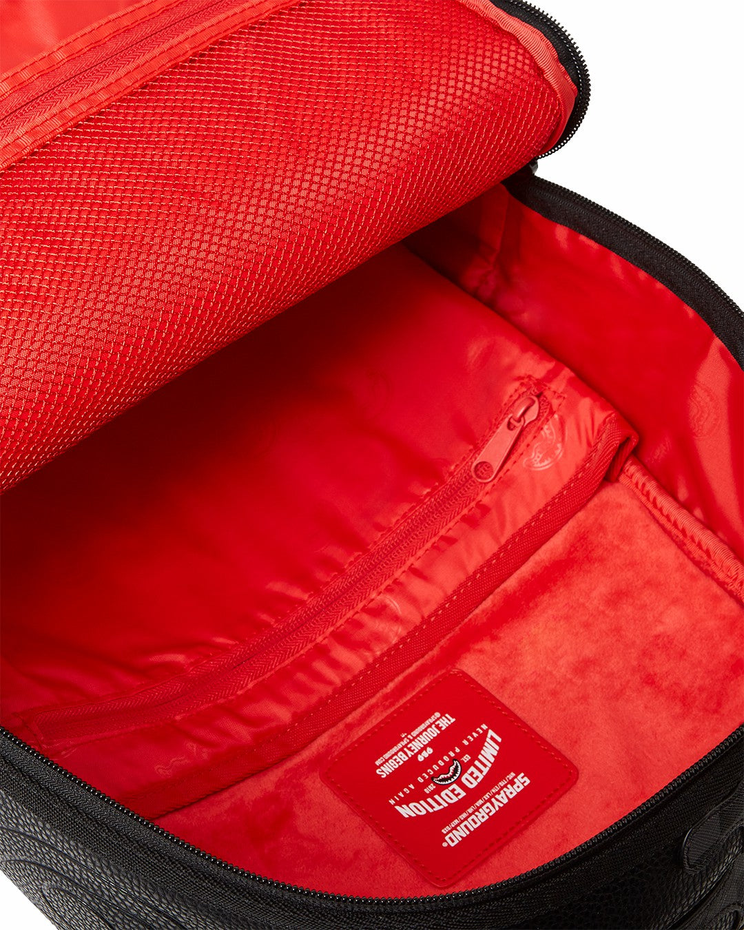SPEED SHARK SIDE SWIPE BACKPACK