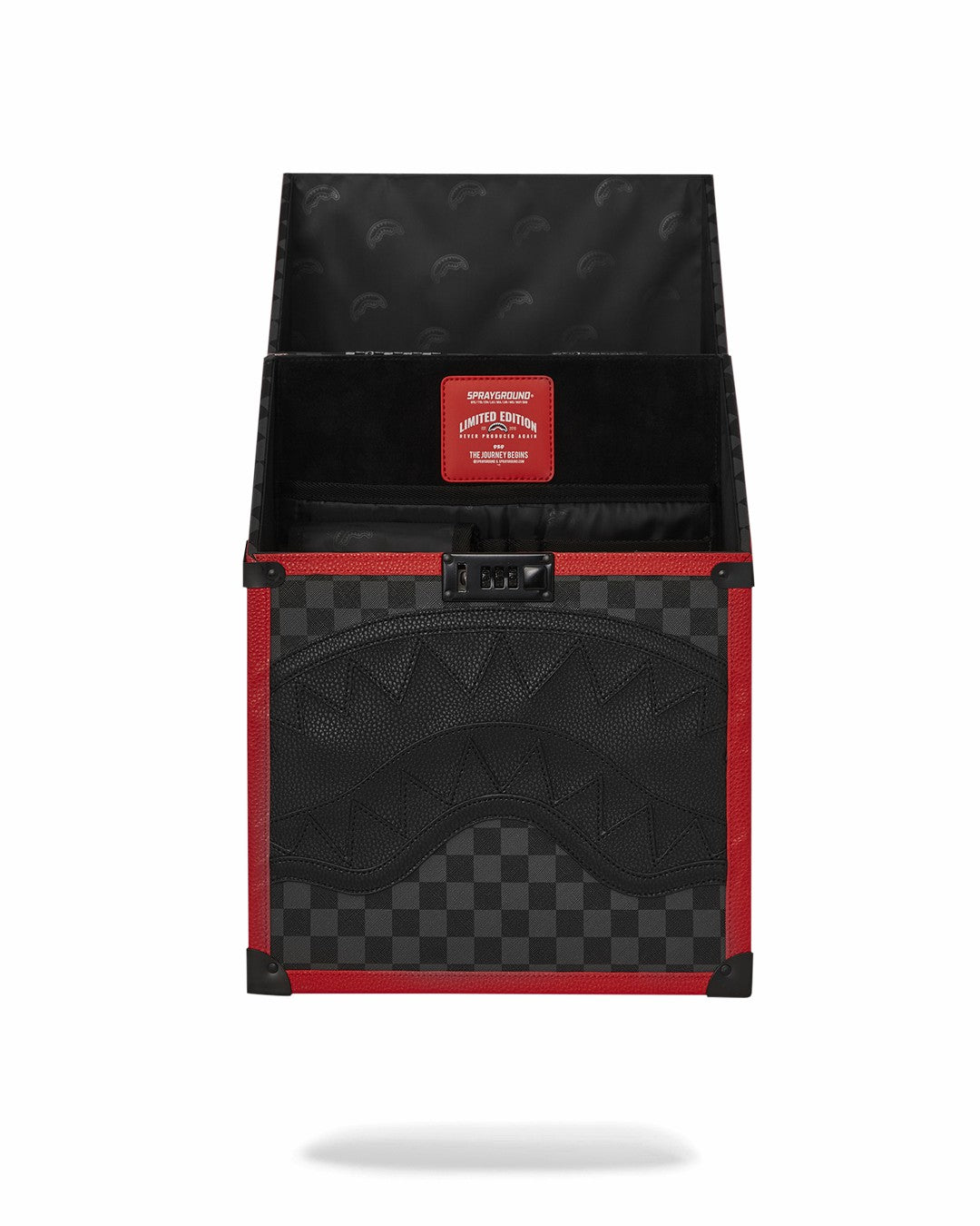 MONACO SHARK CLUB CHATURANGA SHARK 1900 BACKPACK